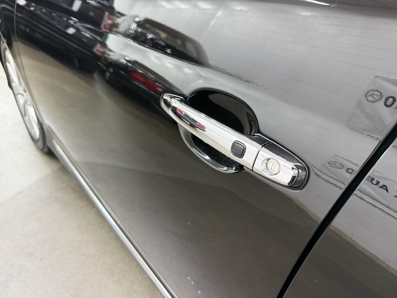 Toyota Avalon Limited 2012