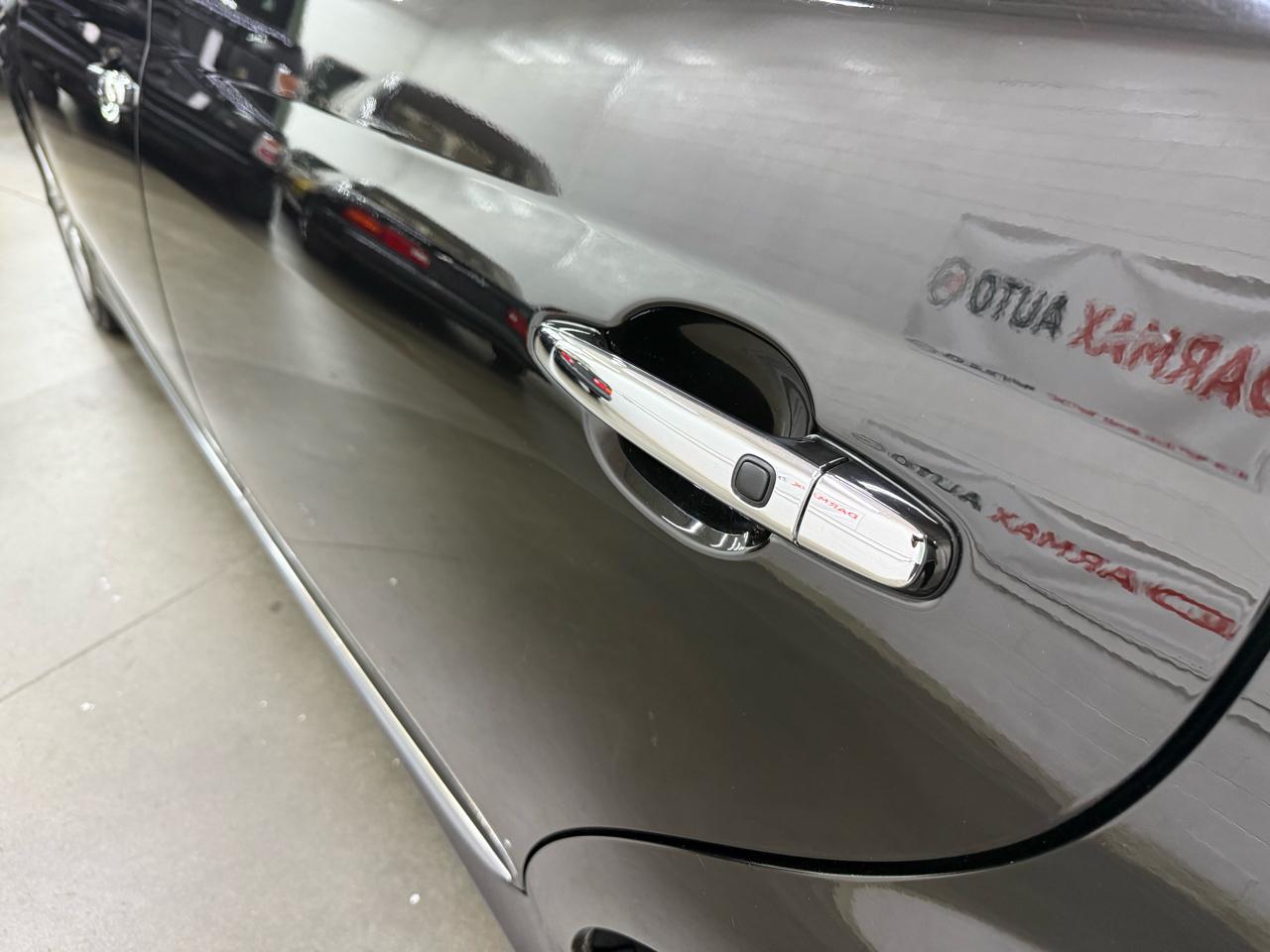 Toyota Avalon Limited 2012