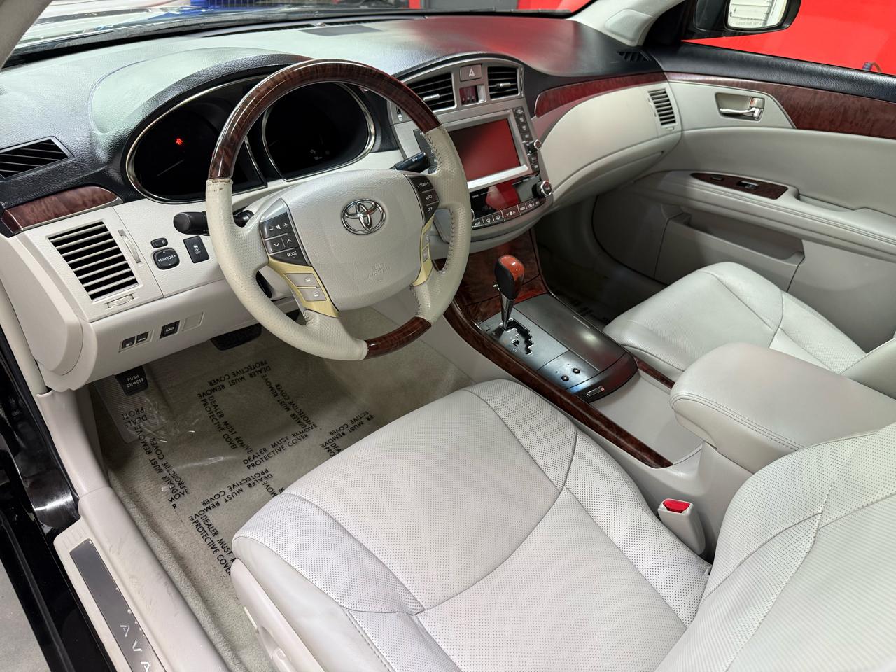 Toyota Avalon Limited 2012