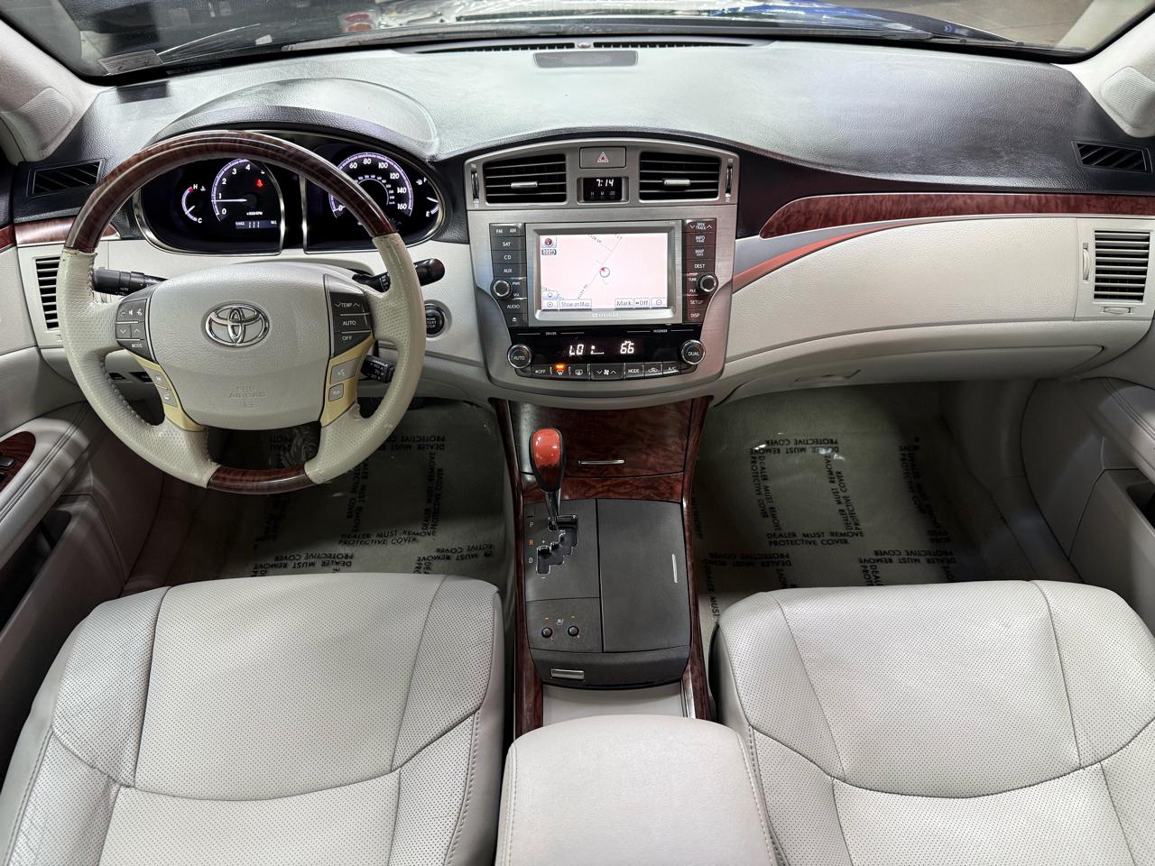 Toyota Avalon Limited 2012