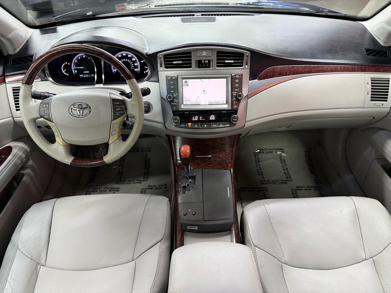 Toyota Avalon Limited 2012