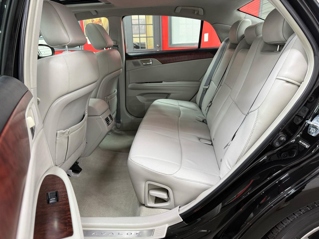 Toyota Avalon Limited 2012