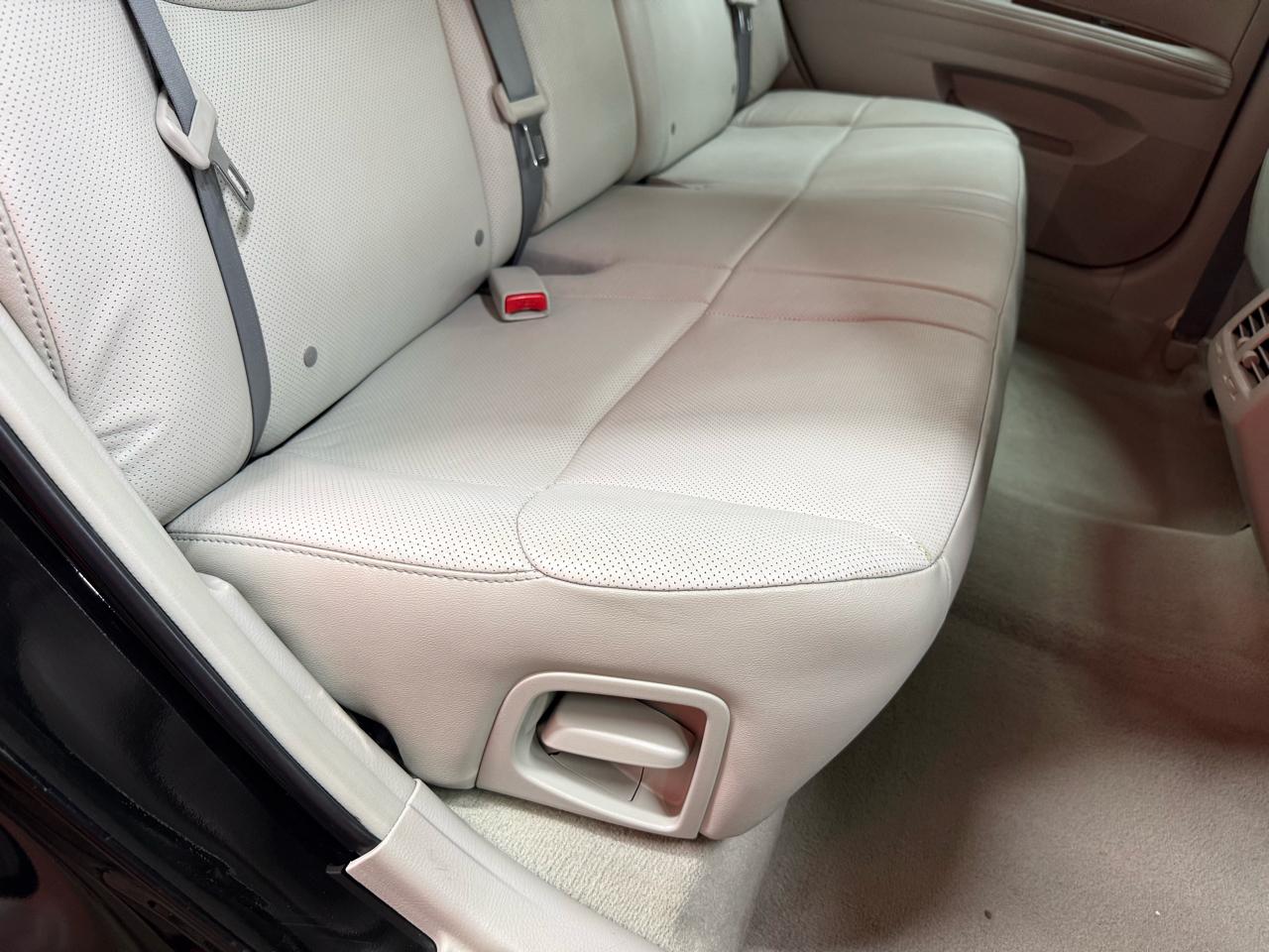 Toyota Avalon Limited 2012
