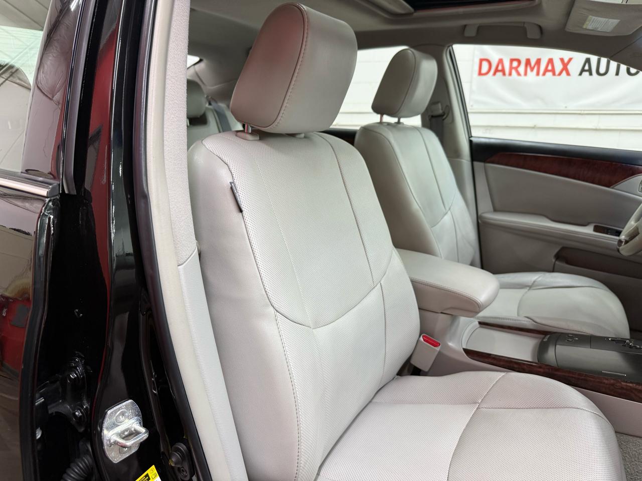 Toyota Avalon Limited 2012