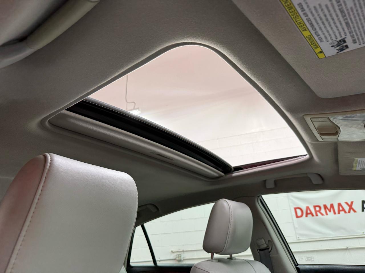 Toyota Avalon Limited 2012