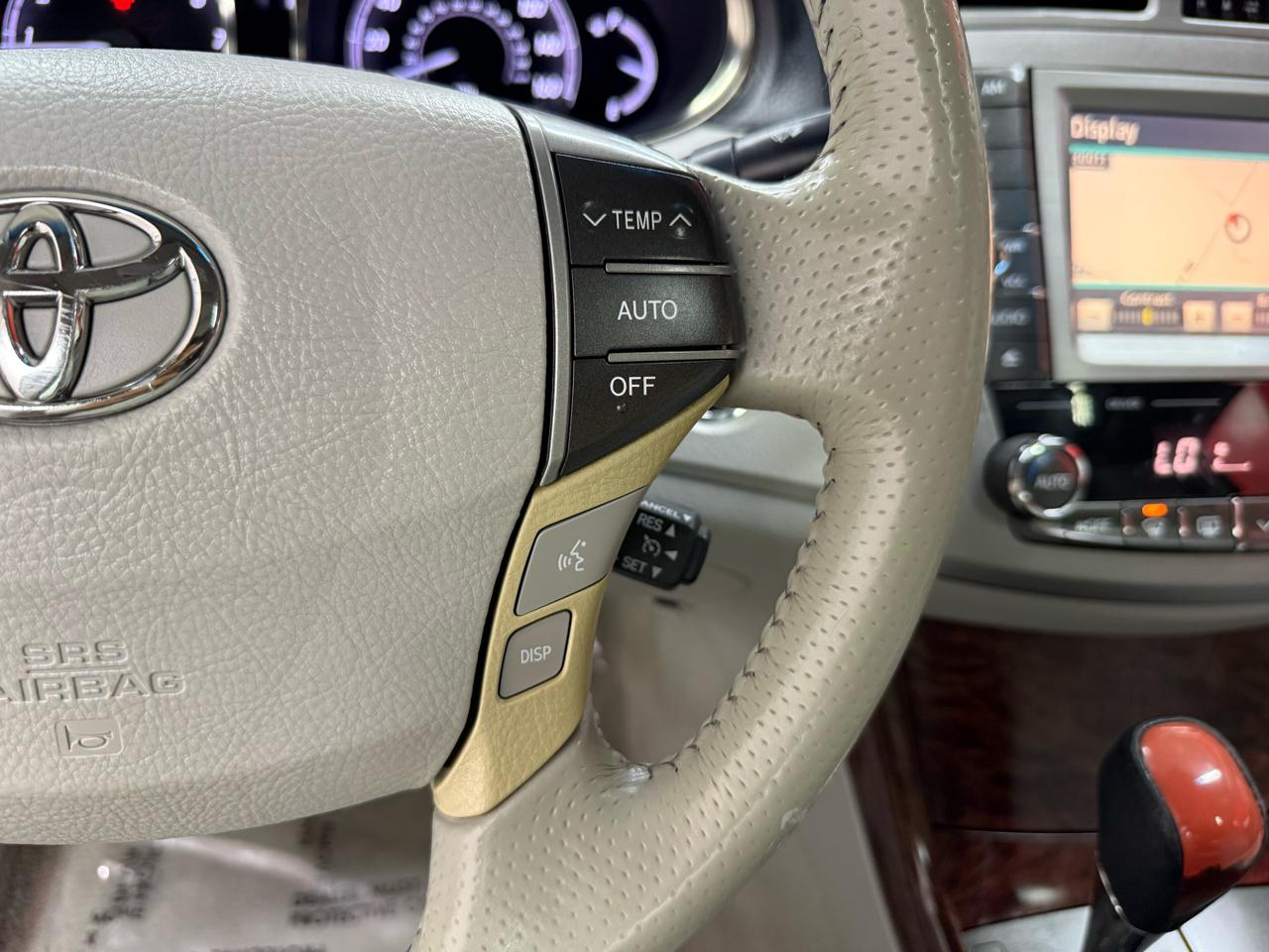 Toyota Avalon Limited 2012