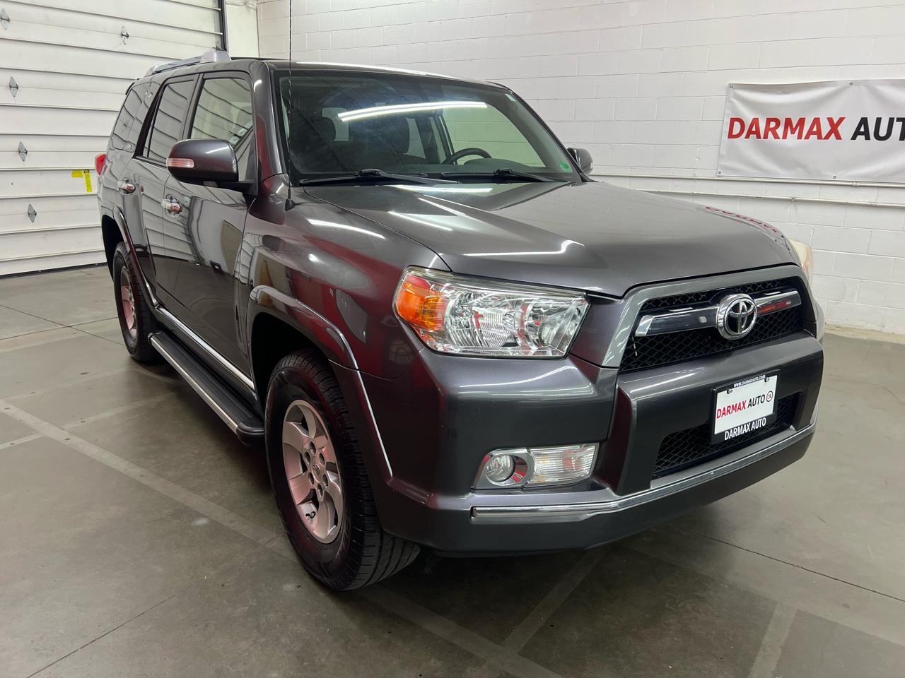 Toyota 4Runner SR5 4WD 2013