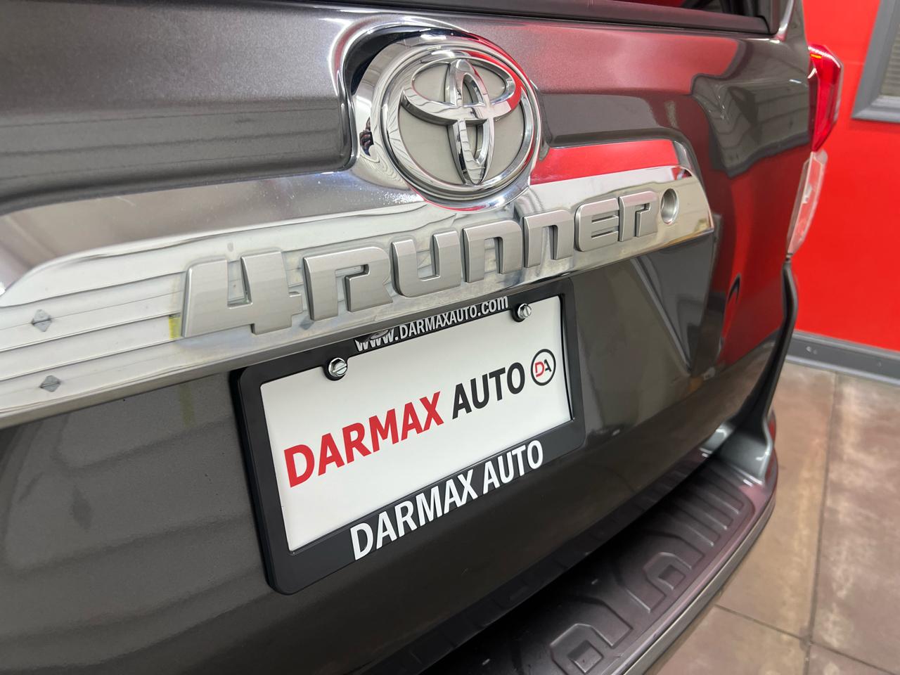 Toyota 4Runner SR5 4WD 2013