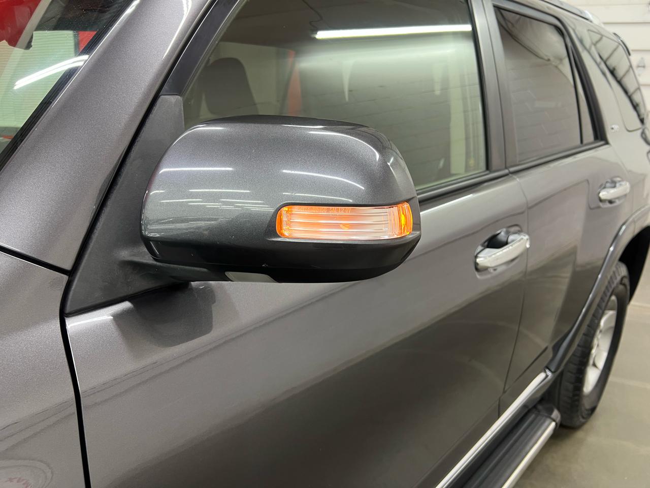 Toyota 4Runner SR5 4WD 2013
