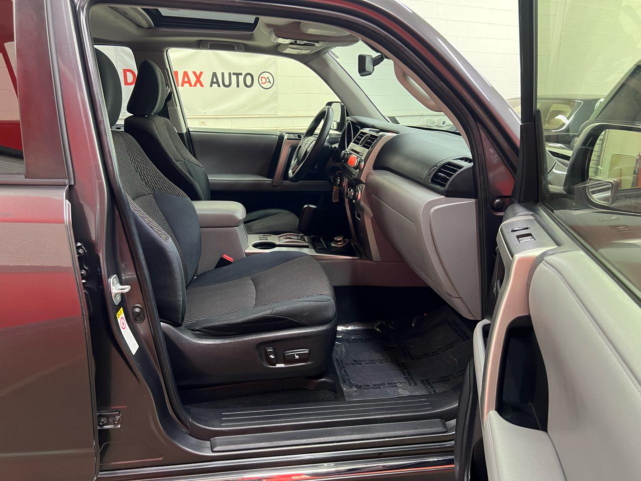 Toyota 4Runner SR5 4WD 2013