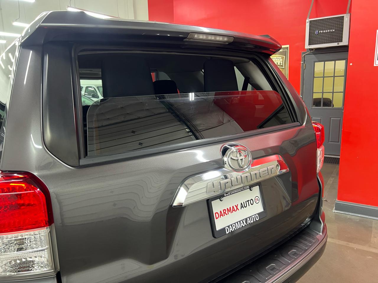 Toyota 4Runner SR5 4WD 2013