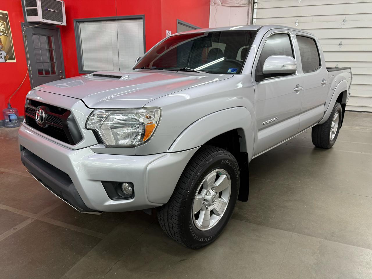 Toyota Tacoma Double Cab V6 4WD 2013