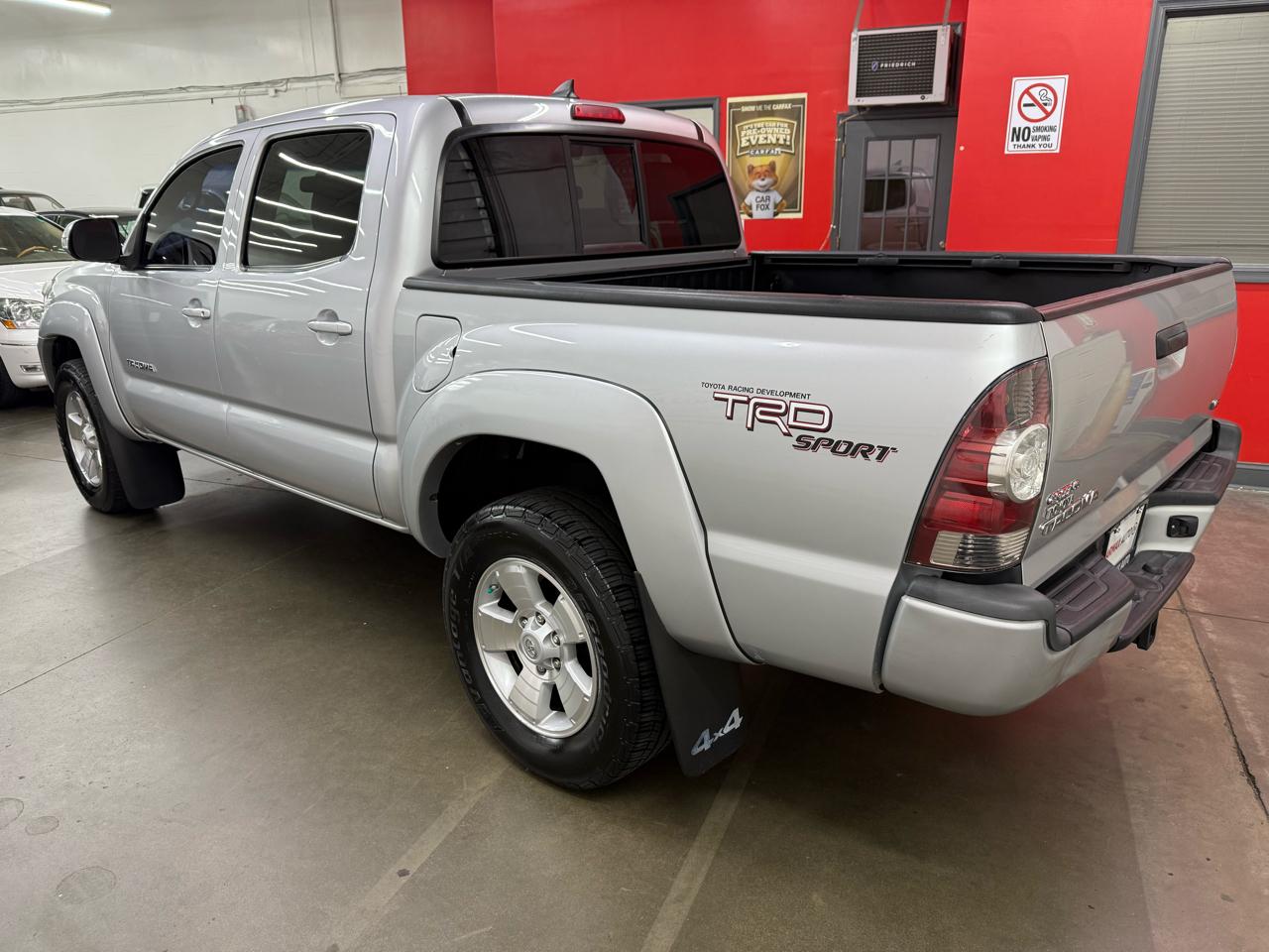 Toyota Tacoma Double Cab V6 4WD 2013