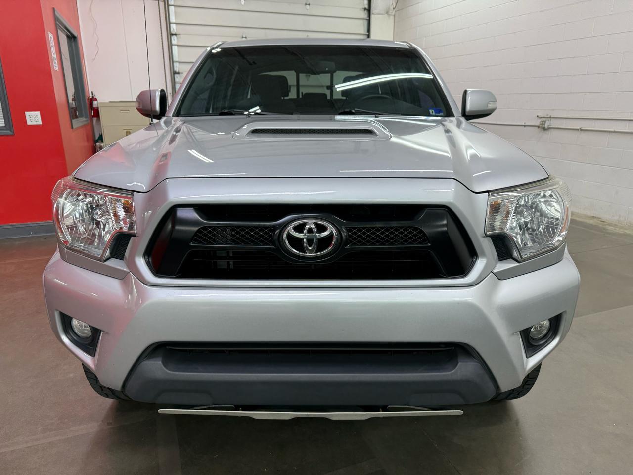 Toyota Tacoma Double Cab V6 4WD 2013