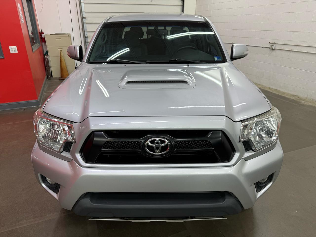 Toyota Tacoma Double Cab V6 4WD 2013