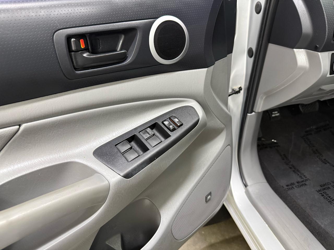 Toyota Tacoma Double Cab V6 4WD 2013