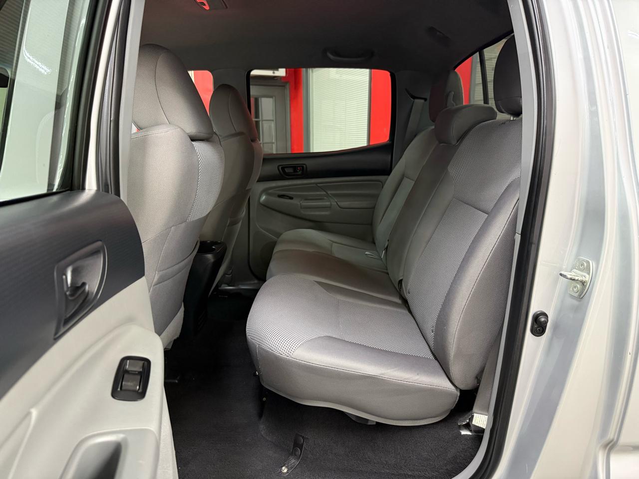Toyota Tacoma Double Cab V6 4WD 2013