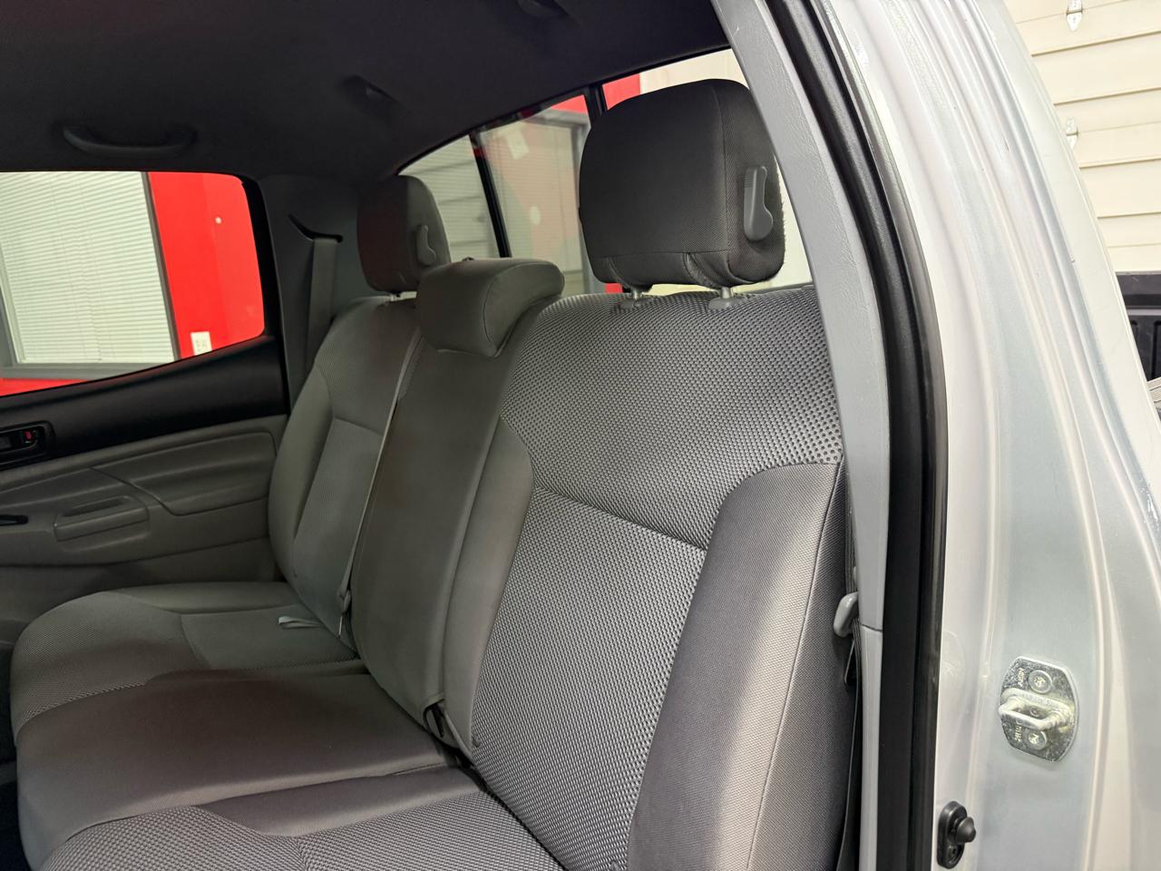 Toyota Tacoma Double Cab V6 4WD 2013