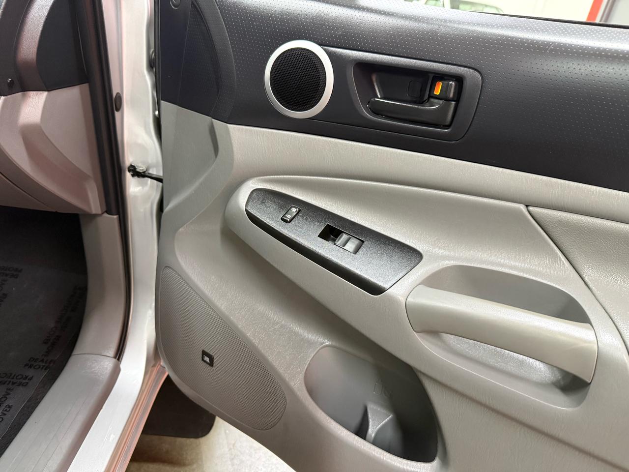 Toyota Tacoma Double Cab V6 4WD 2013