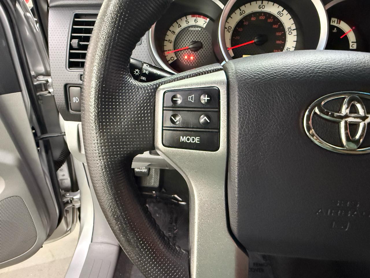 Toyota Tacoma Double Cab V6 4WD 2013