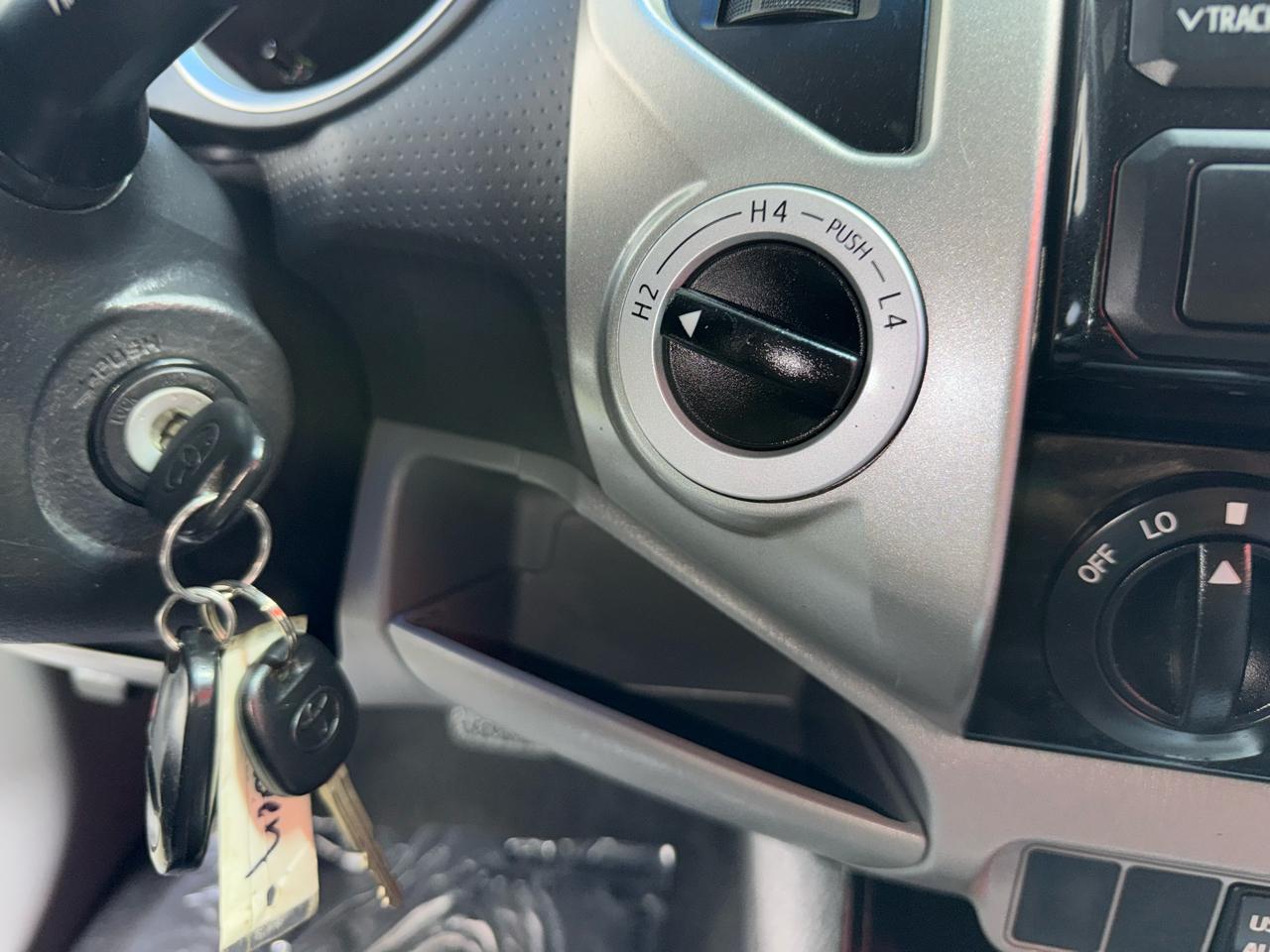 Toyota Tacoma Double Cab V6 4WD 2013