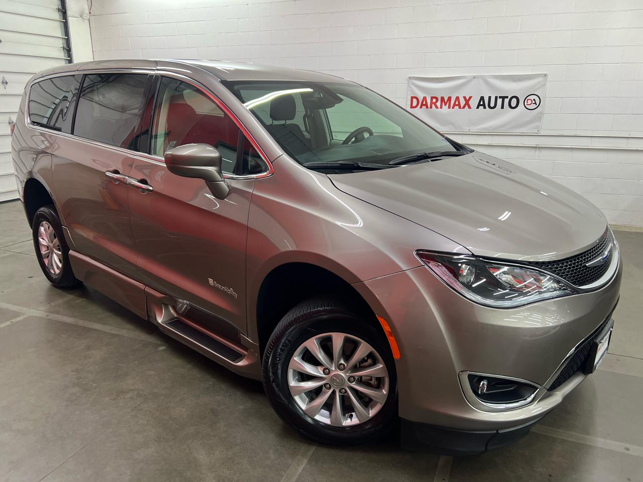 Chrysler Pacifica Touring Plus 2018