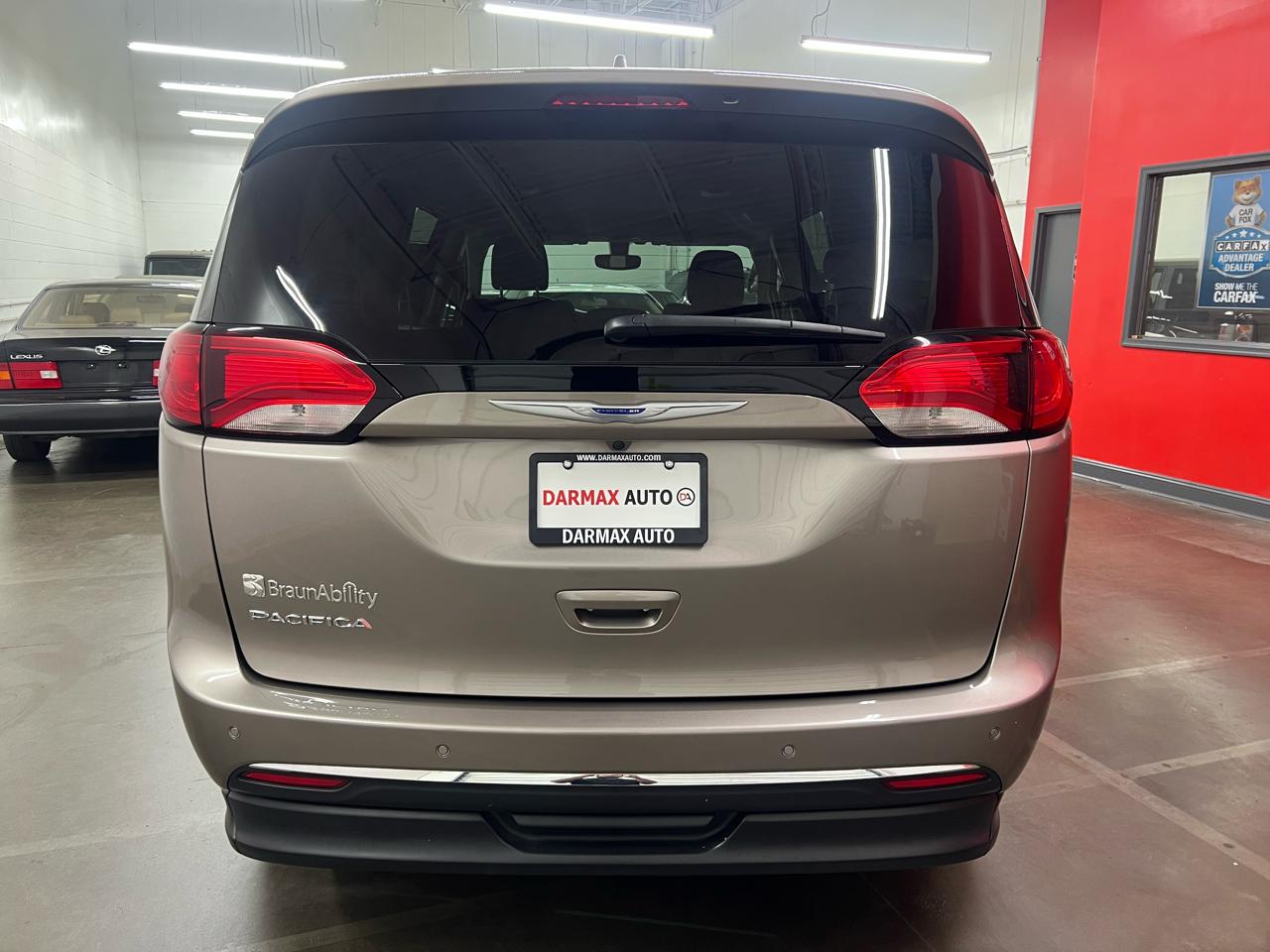Chrysler Pacifica Touring Plus 2018