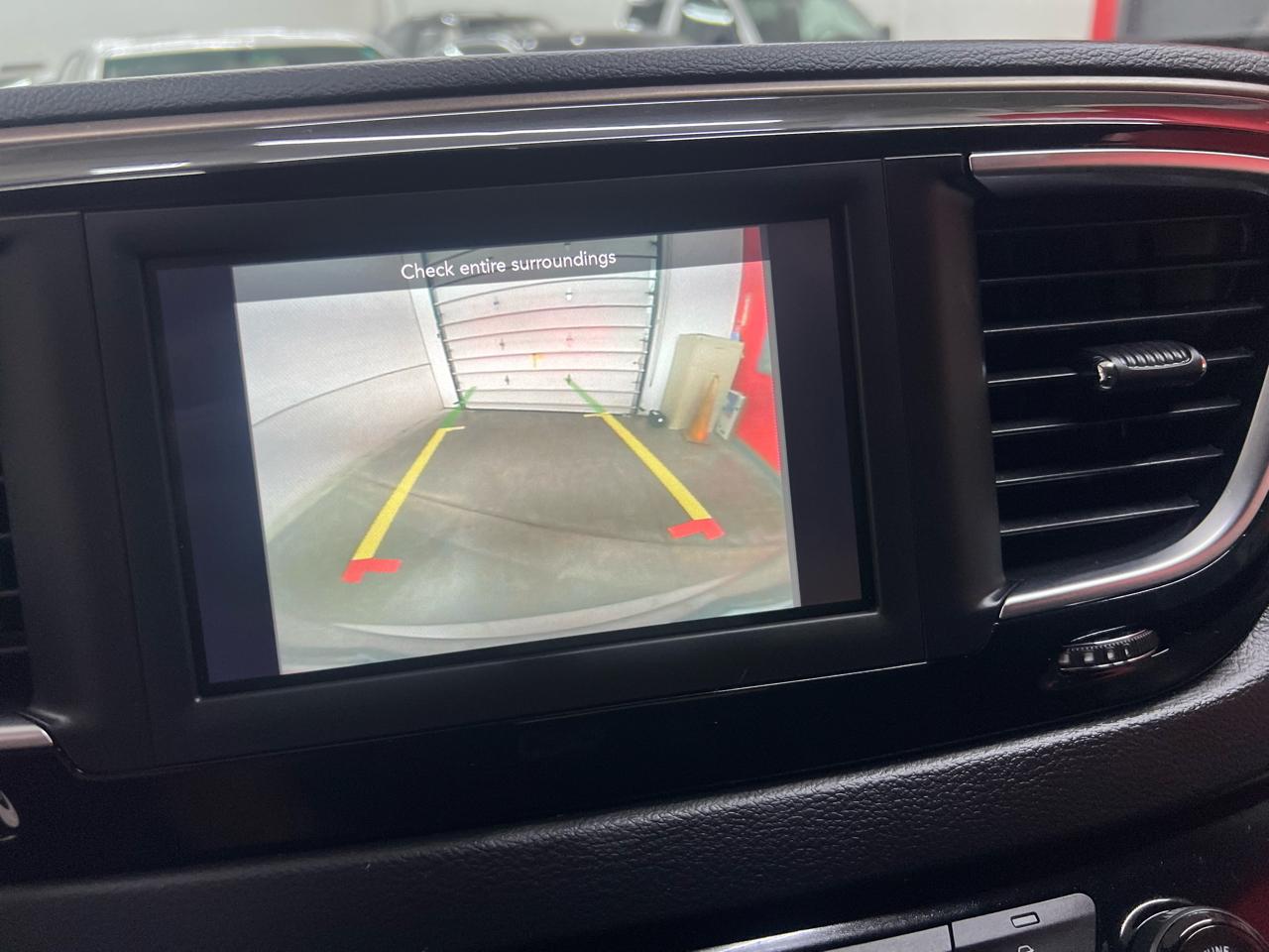 Chrysler Pacifica Touring Plus 2018