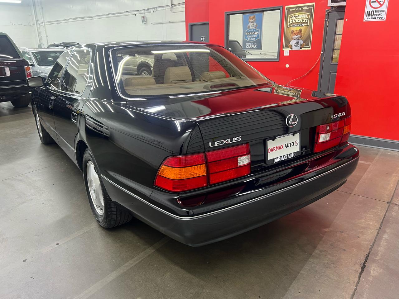 Lexus LS 400  1999