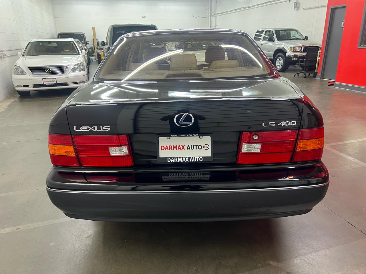 Lexus LS 400  1999