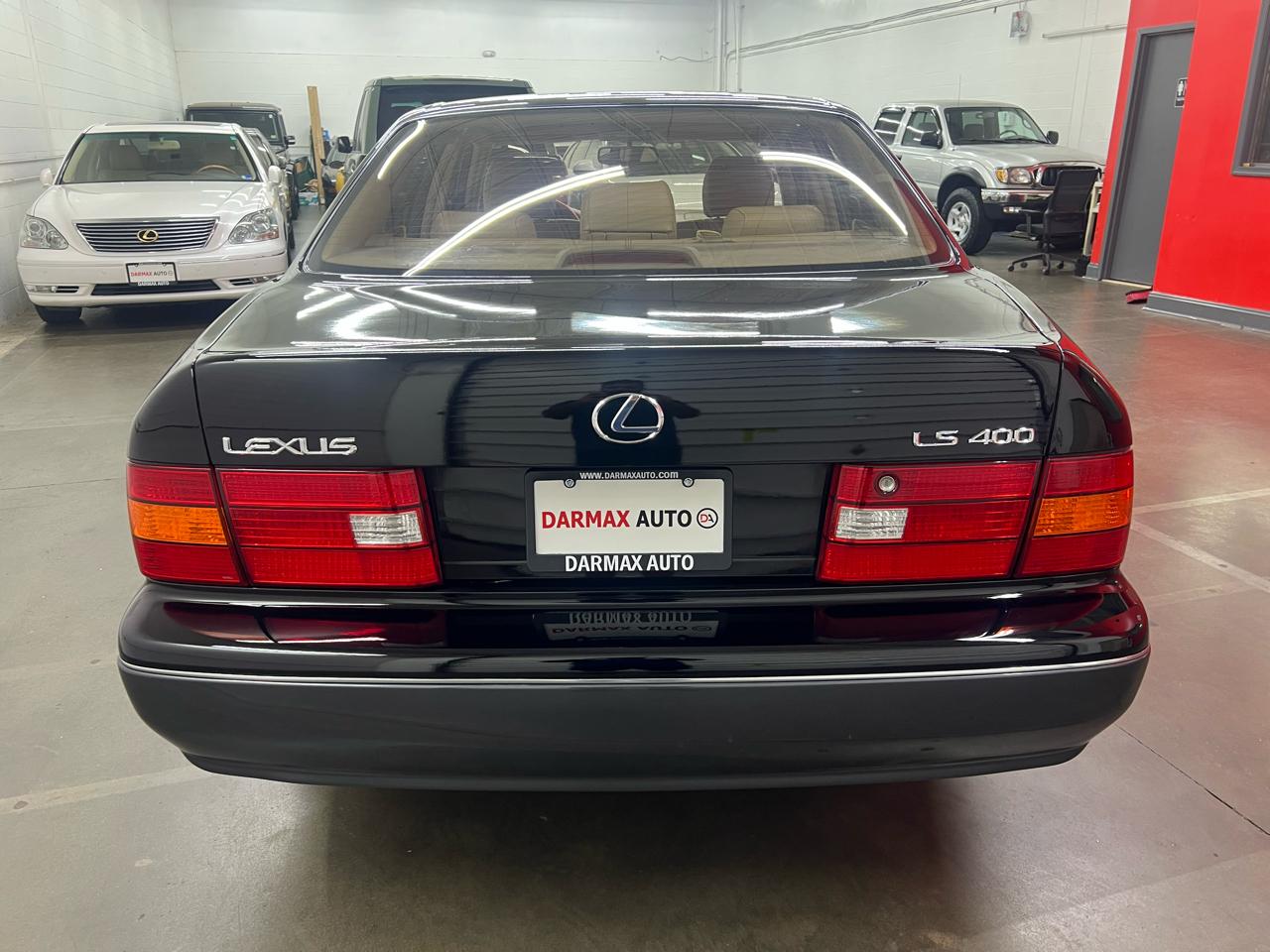 Lexus LS 400  1999