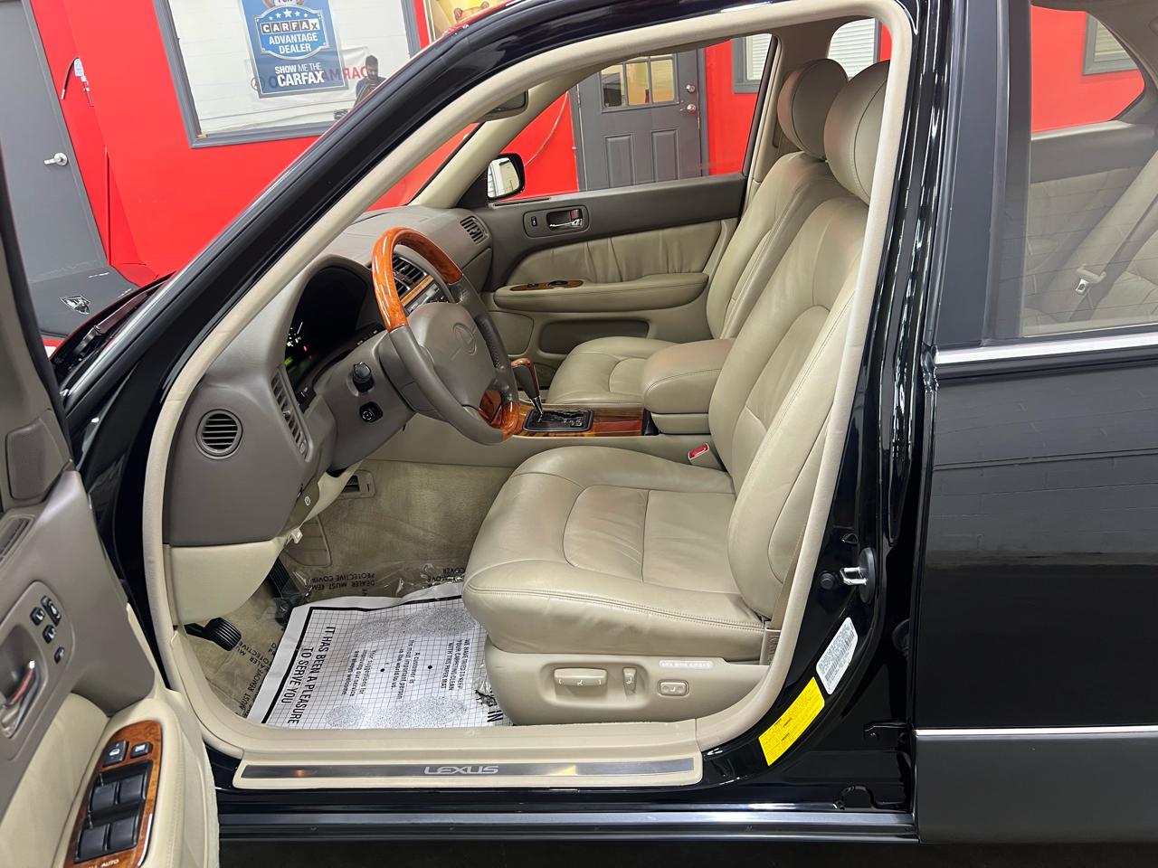 Lexus LS 400  1999
