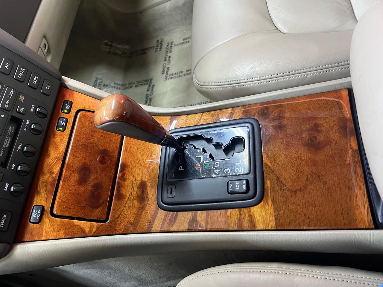 Lexus LS 400  1999