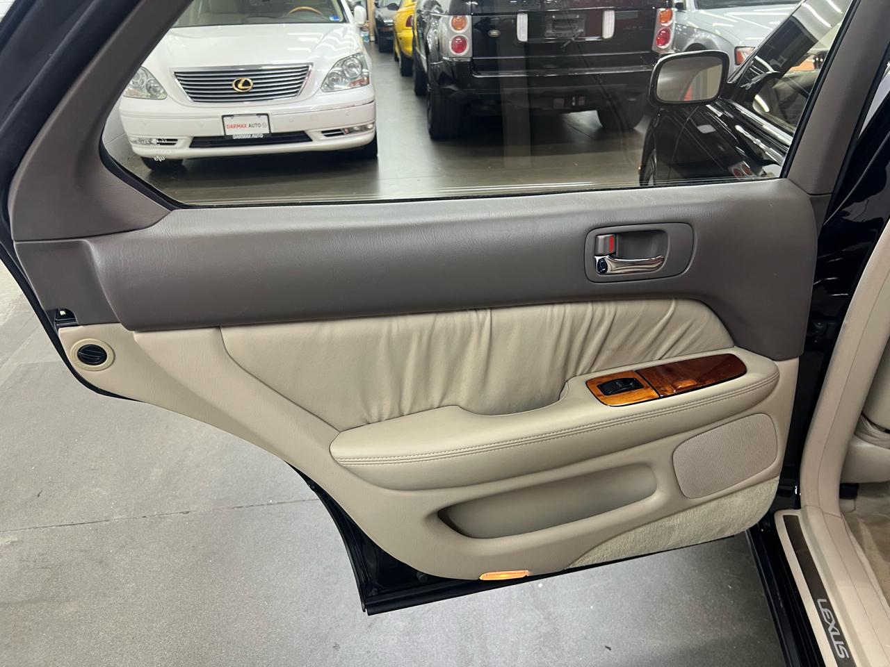 Lexus LS 400  1999