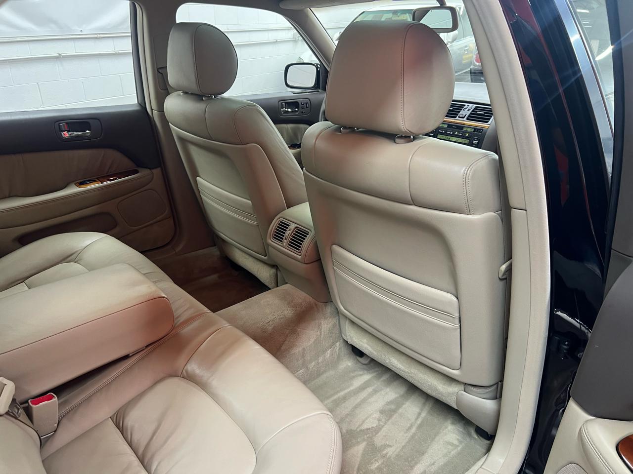 Lexus LS 400  1999