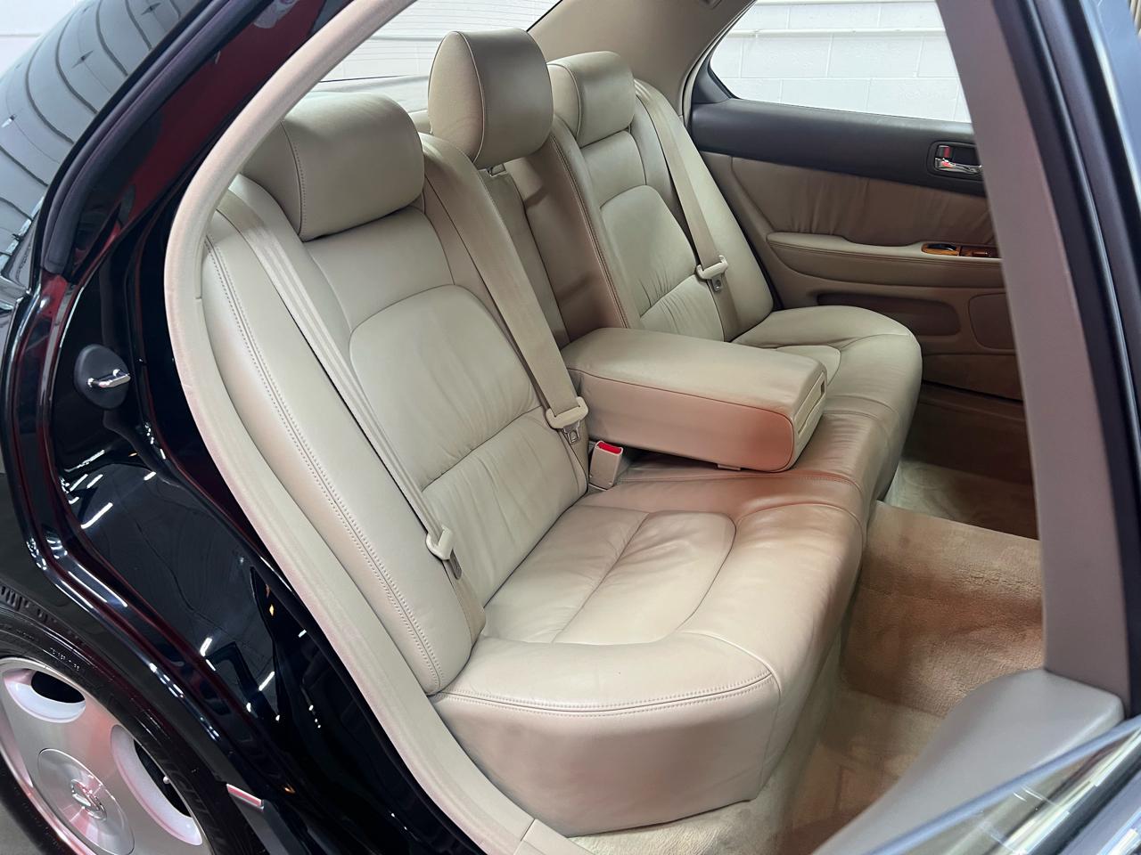 Lexus LS 400  1999