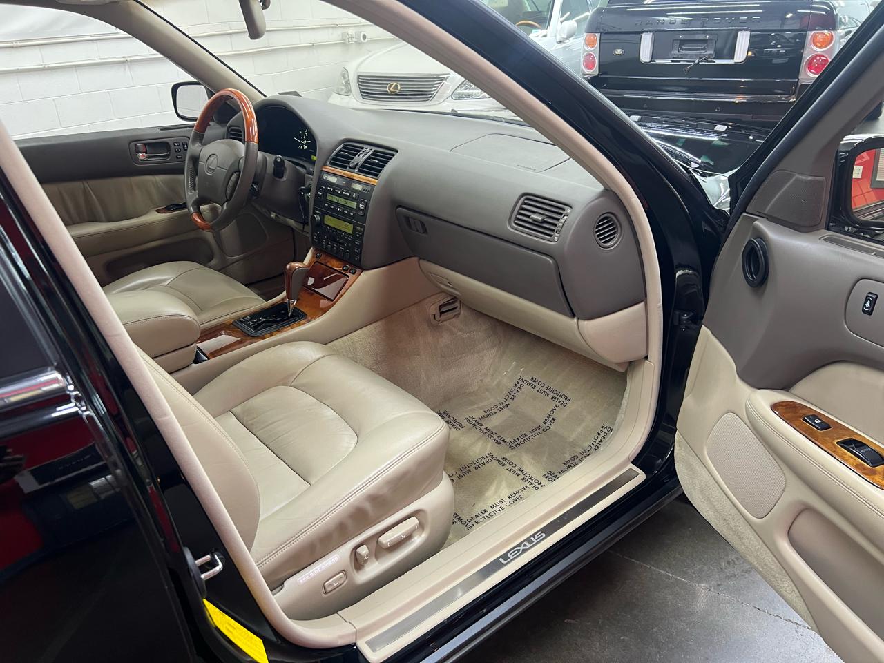Lexus LS 400  1999