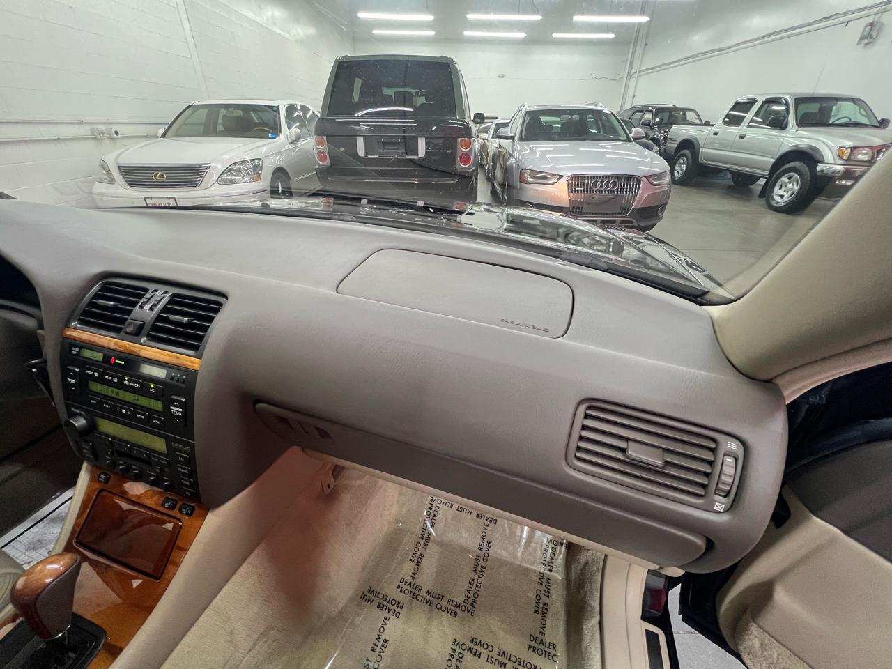 Lexus LS 400  1999
