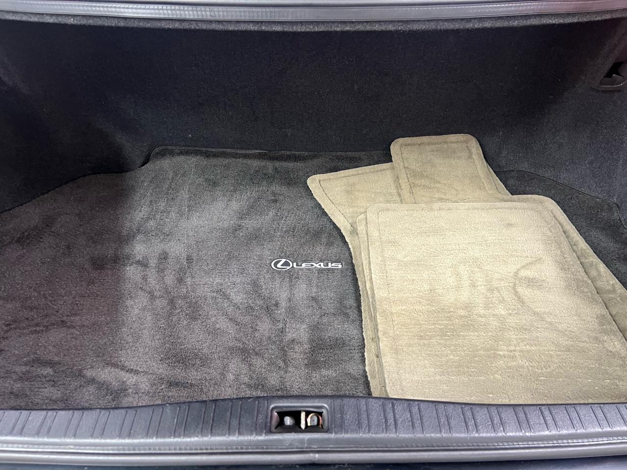 Lexus LS 400  1999