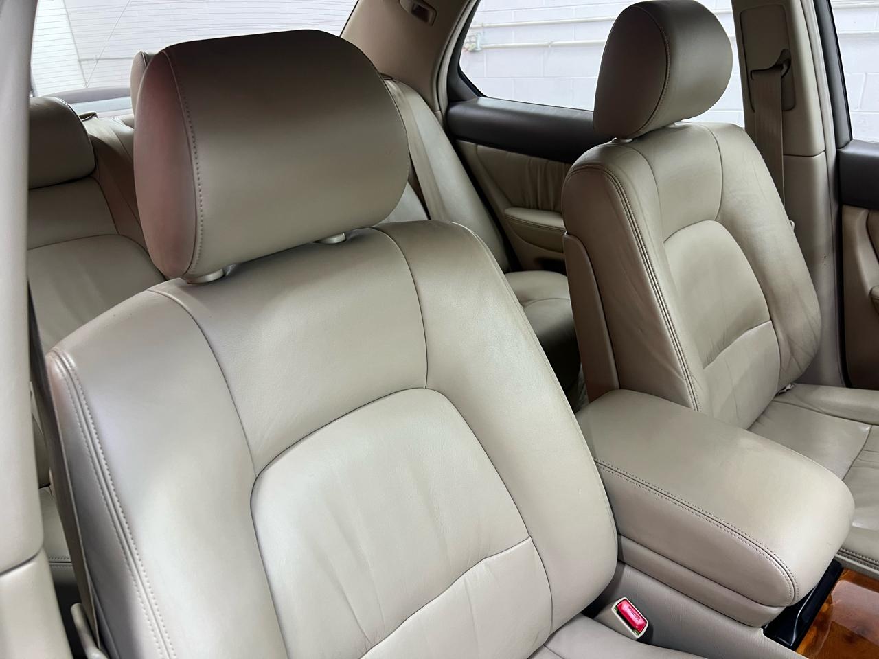 Lexus LS 400  1999