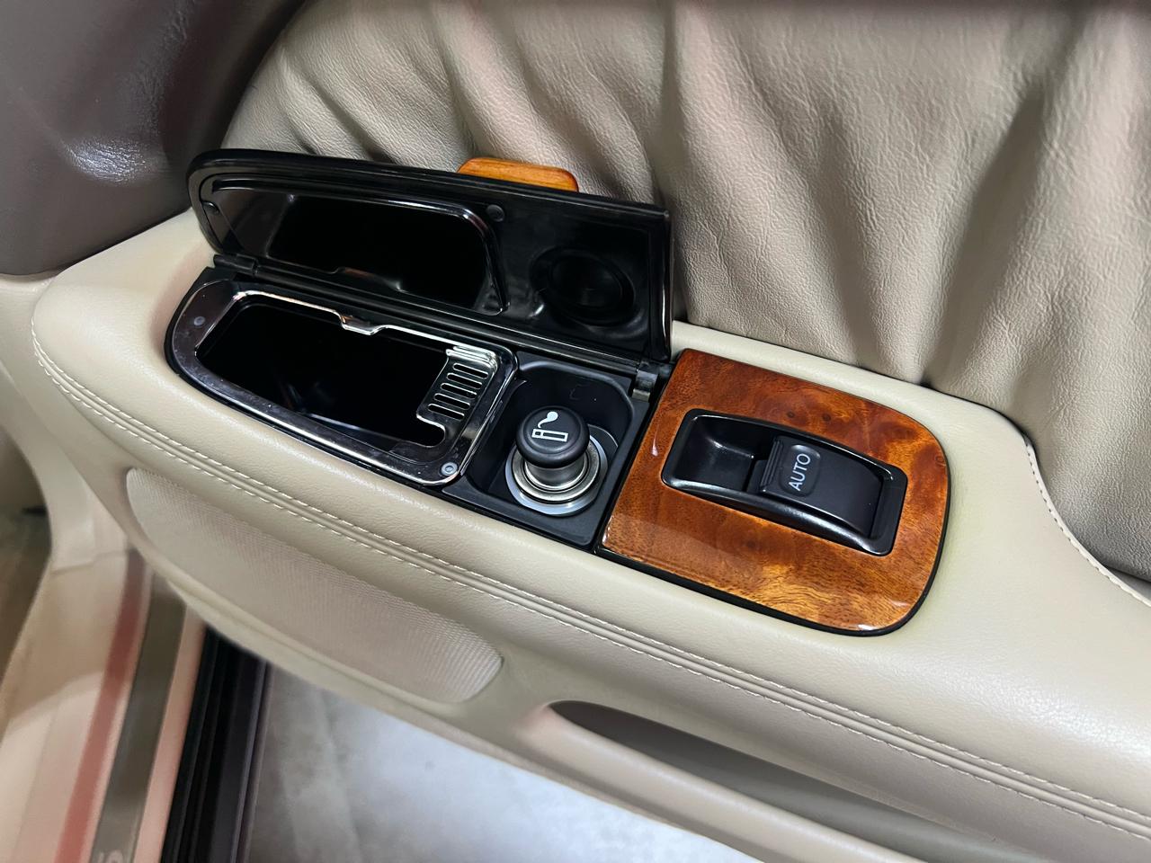 Lexus LS 400  1999