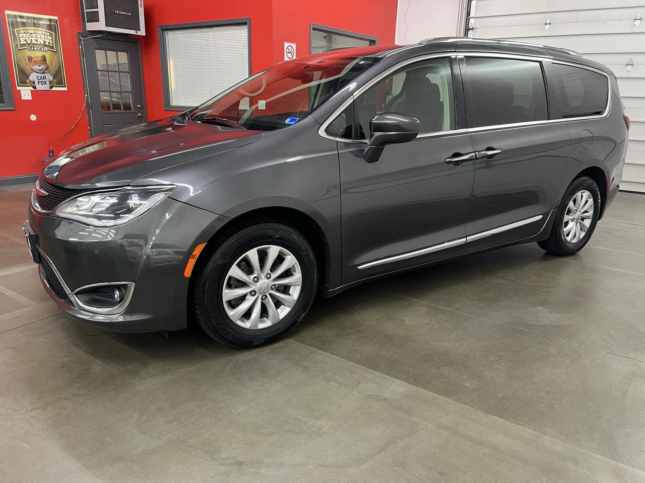 Chrysler Pacifica Touring-L 2018