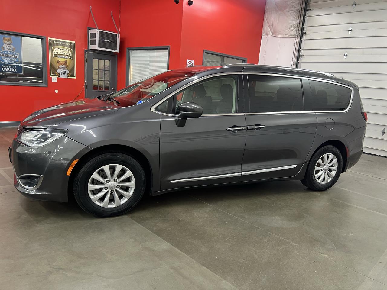 Chrysler Pacifica Touring-L 2018