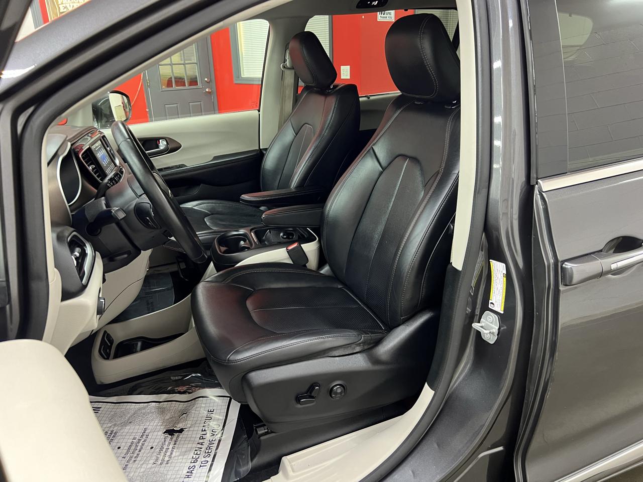 Chrysler Pacifica Touring-L 2018