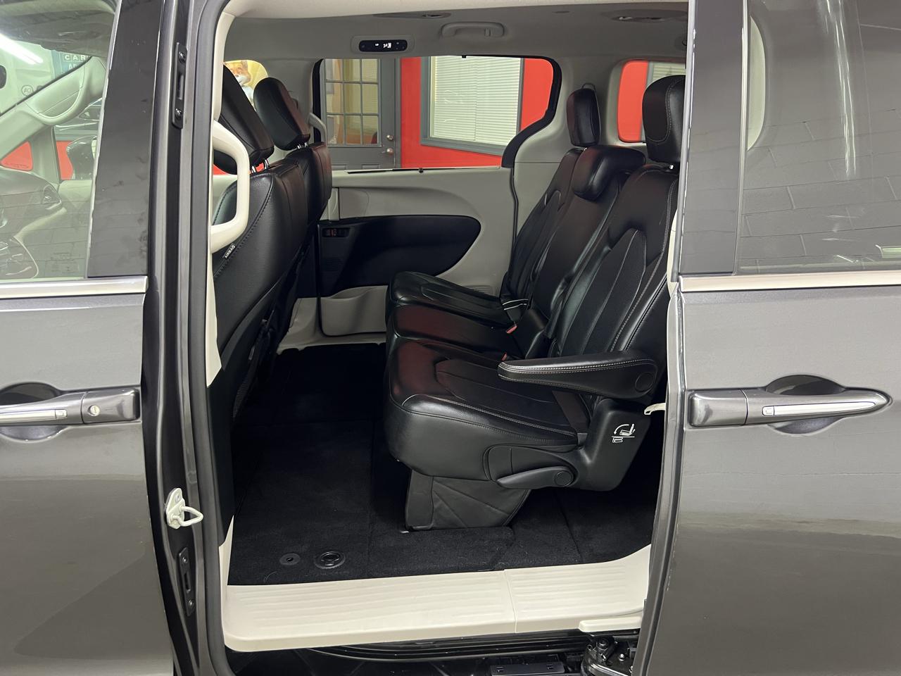 Chrysler Pacifica Touring-L 2018