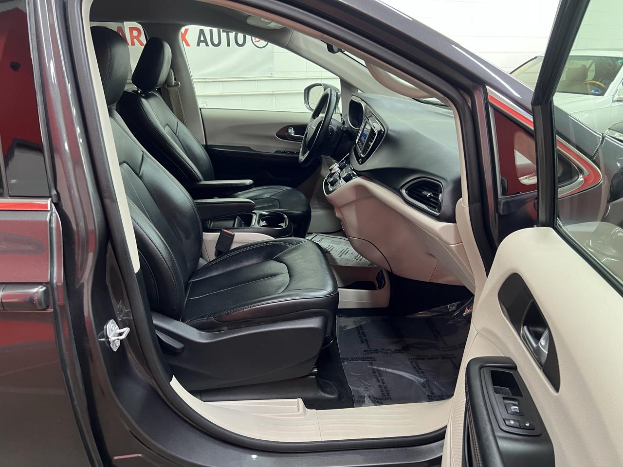 Chrysler Pacifica Touring-L 2018