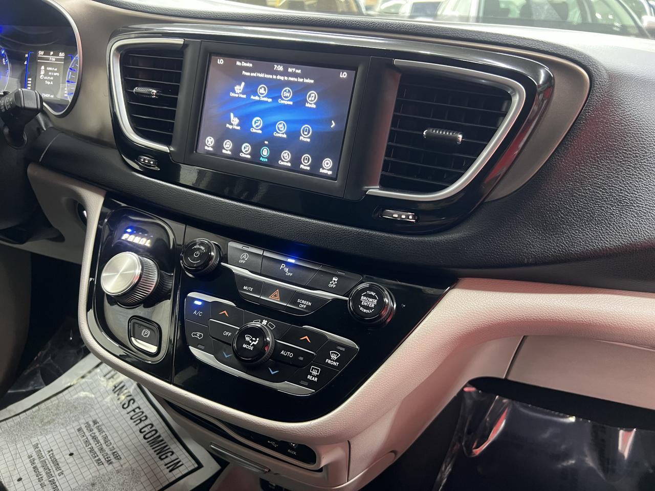 Chrysler Pacifica Touring-L 2018
