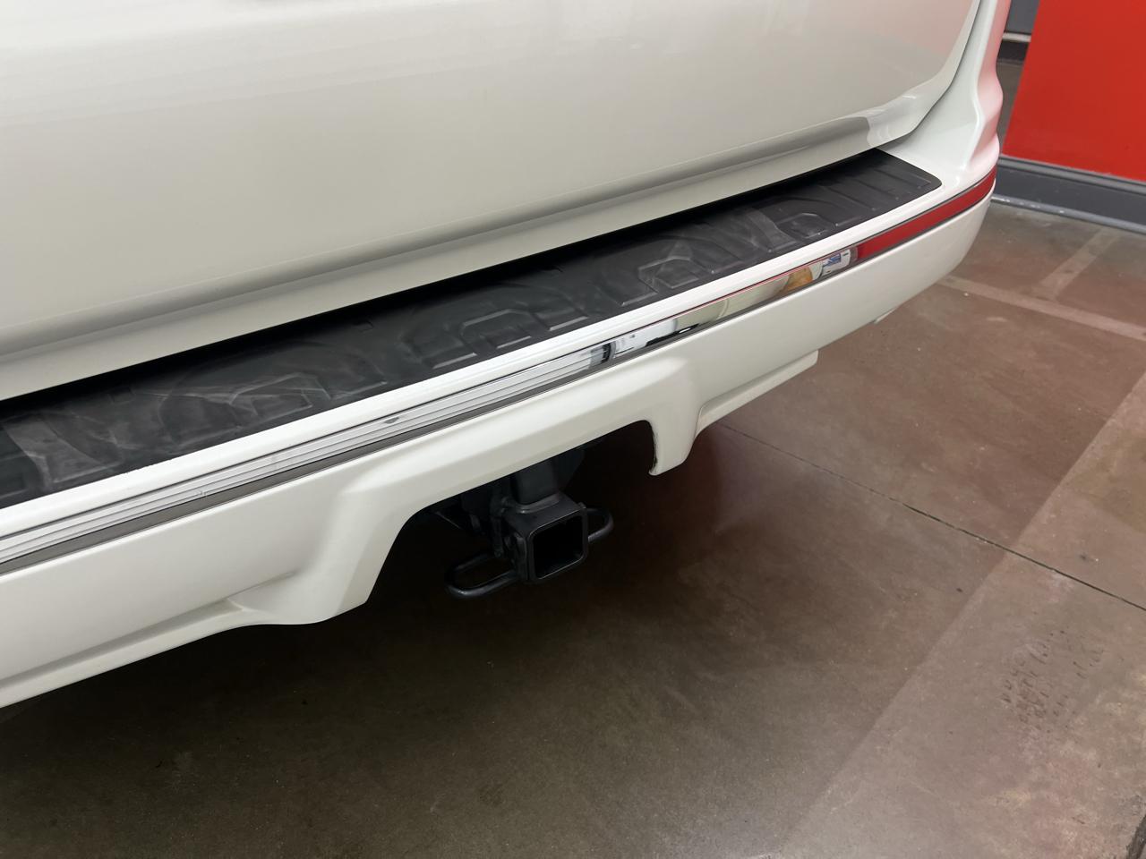Toyota 4Runner Limited 4WD V6 2011