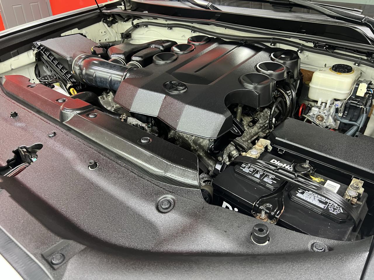 Toyota 4Runner Limited 4WD V6 2011