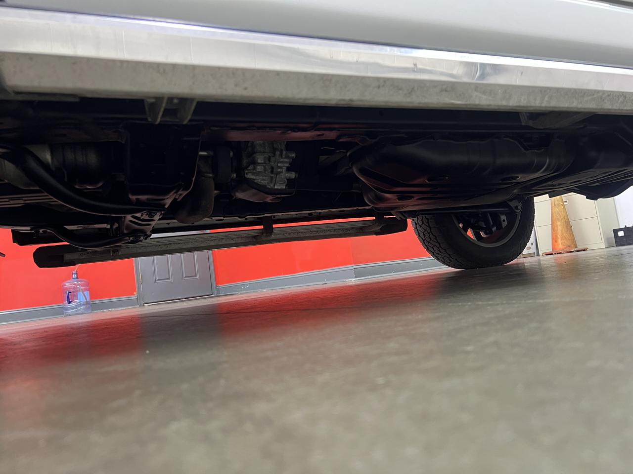Toyota 4Runner Limited 4WD V6 2011